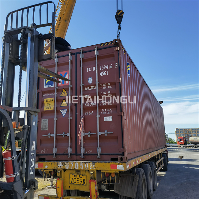 อุปกรณ์เจาะ เป็นอุปกรณ์เสริมสําคัญสําหรับเครื่องเจาะหมุน 6