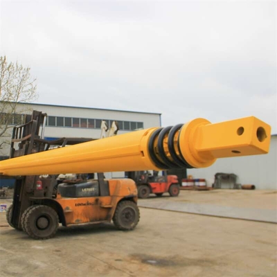 โต๊ะโรตารี่ Kelly Bar Piling Rod 3-5 ส่วนสำหรับรูเจาะรากฐาน soilmec kelly bar
