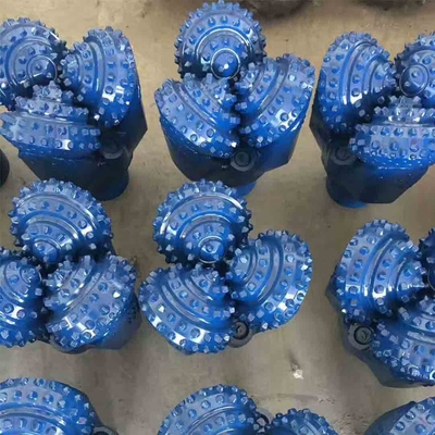 IADC / API / TCI Tricone Rock Roller Bits ทังสเตนคาร์ไบด์โรงถลุงเหล็กฟันสำหรับอุตสาหกรรมเสาเข็มเจาะโรตารี่